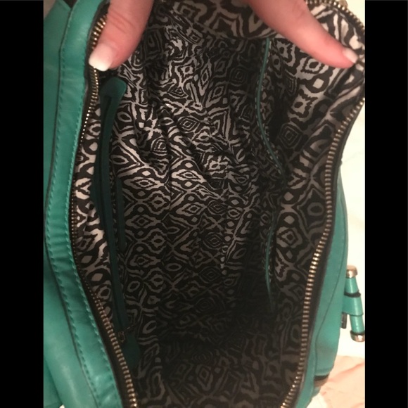 Urban Expression Learher Purse from Stitch Fix - Picture 6 of 6